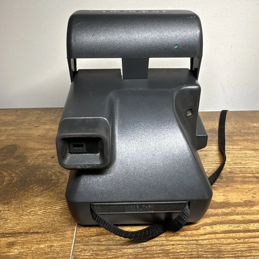 Polaroid One Step‎ 600 Instant Film Camera Untested